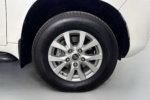 2017 Toyota Landcruiser Sahara VDJ200R