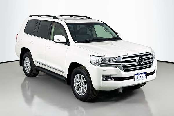 2017 Toyota Landcruiser Sahara VDJ200R