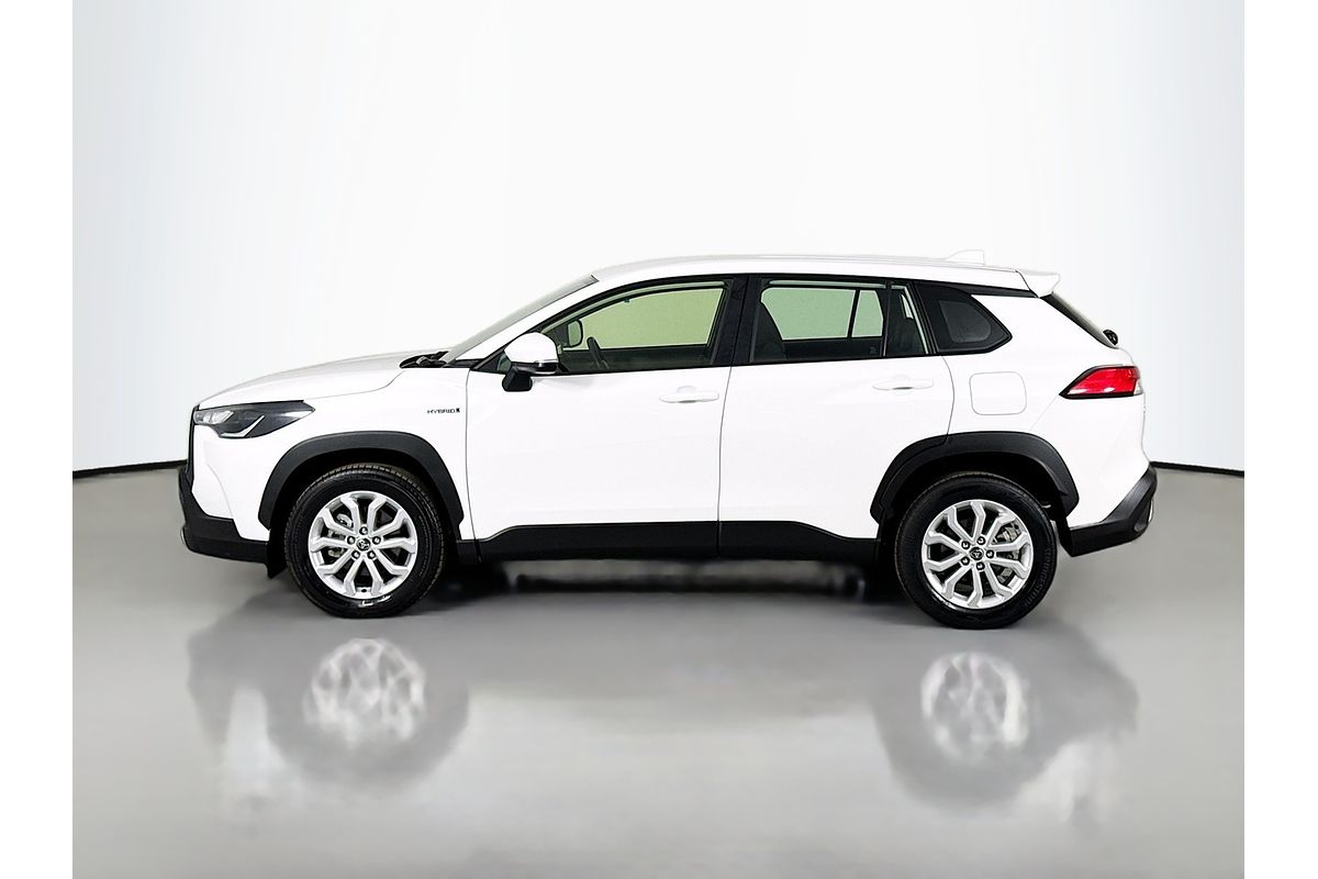 2024 Toyota Corolla Cross GX MXGH10R