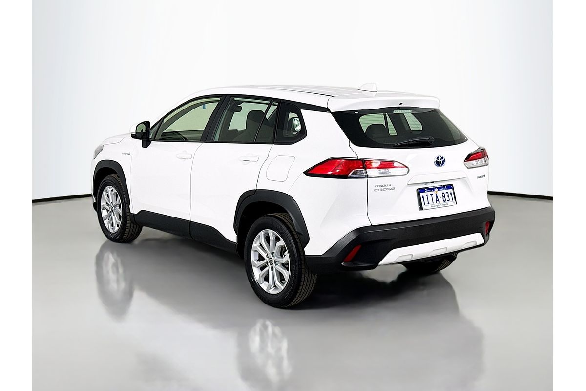 2024 Toyota Corolla Cross GX MXGH10R