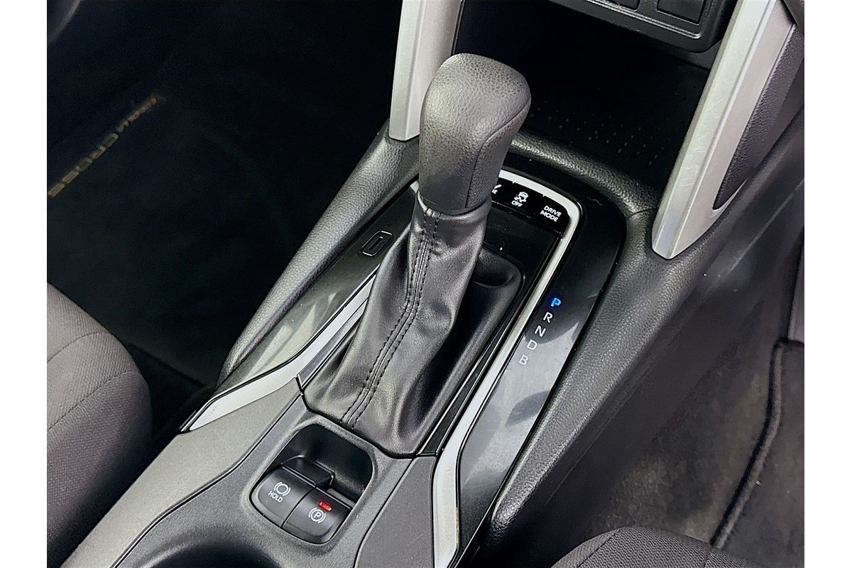 2024 Toyota Corolla Cross GX MXGH10R