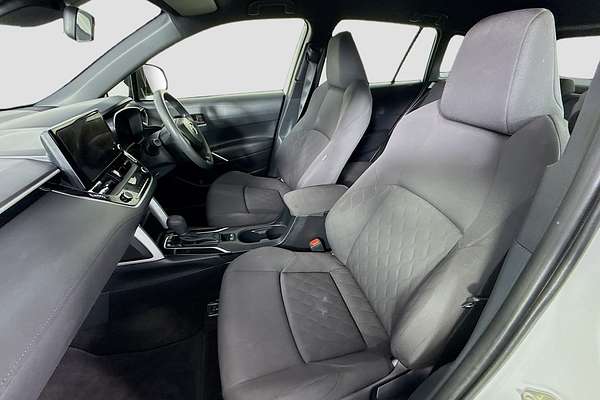 2024 Toyota Corolla Cross GX MXGH10R