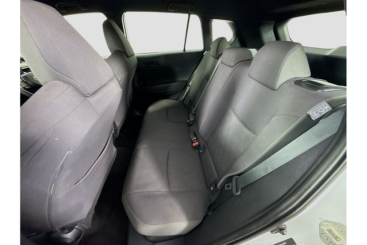 2024 Toyota Corolla Cross GX MXGH10R