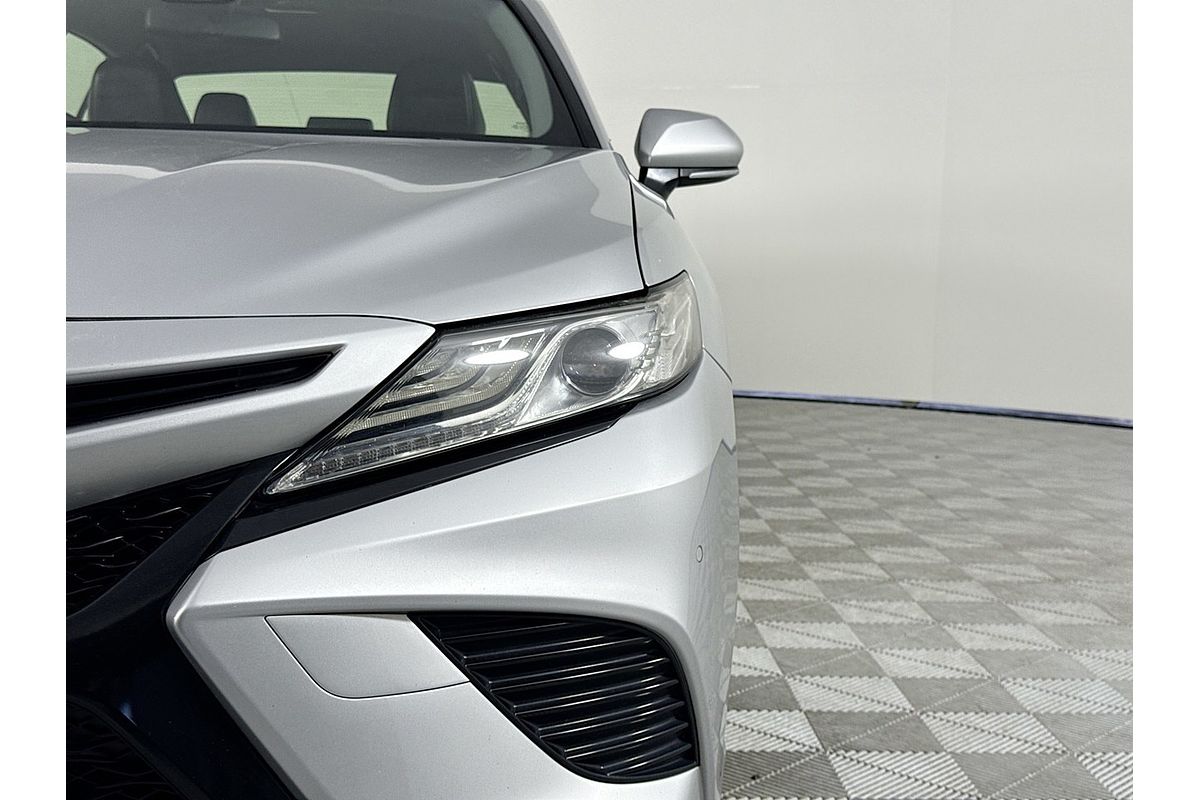 2019 Toyota Camry SX GSV70R