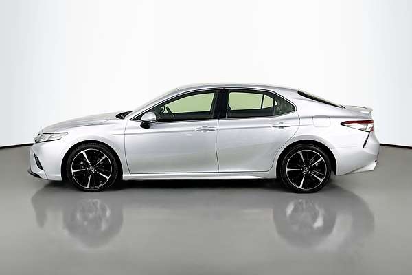 2019 Toyota Camry SX GSV70R