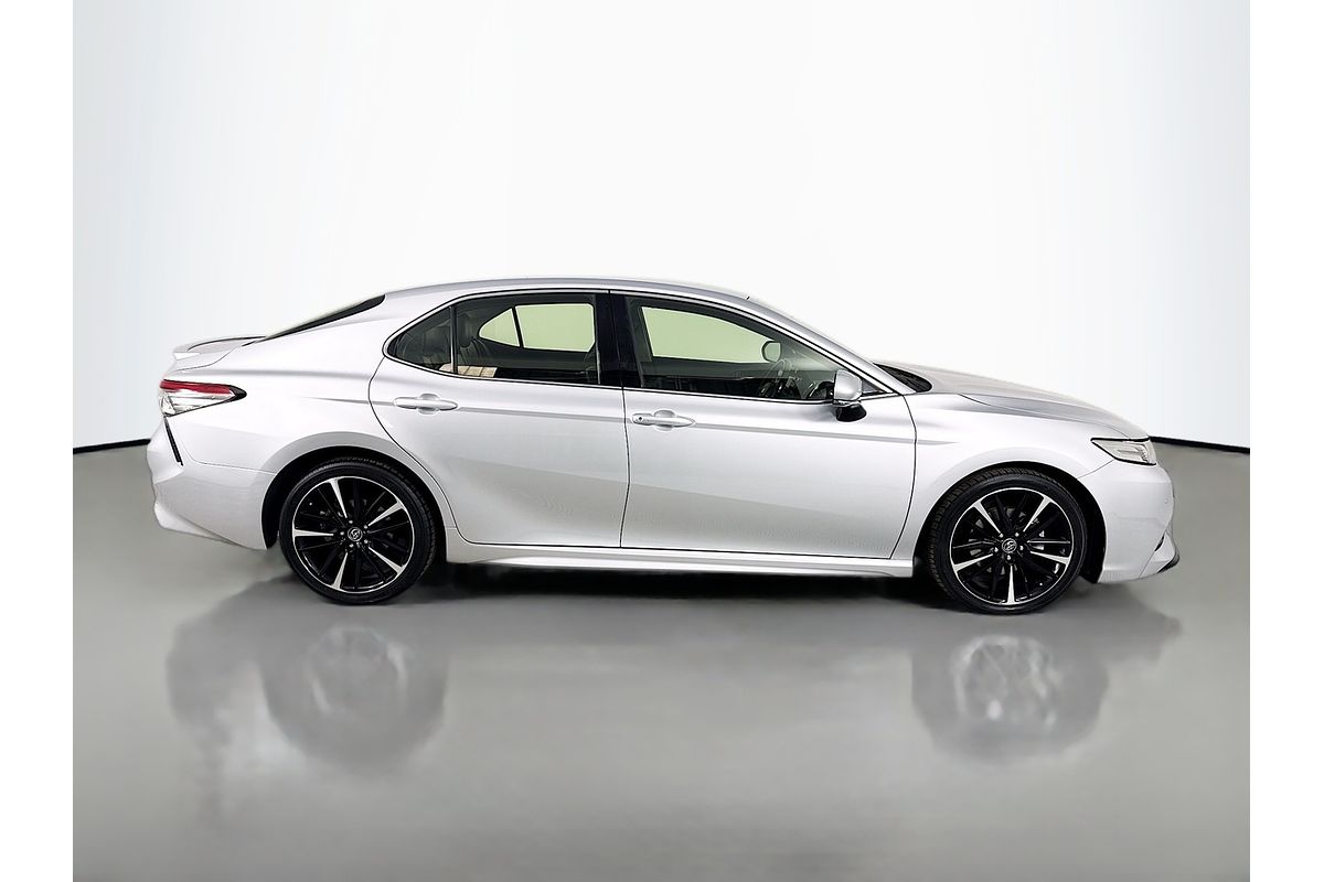 2019 Toyota Camry SX GSV70R