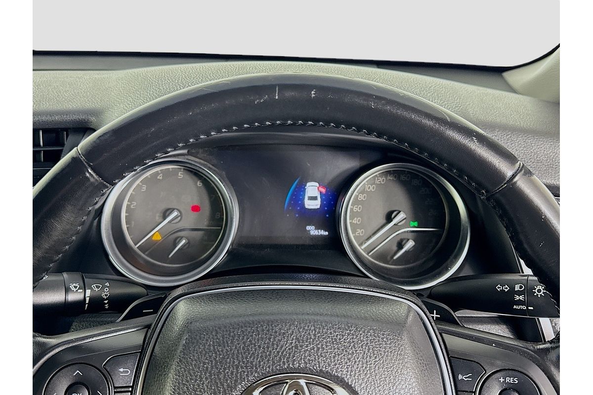 2019 Toyota Camry SX GSV70R