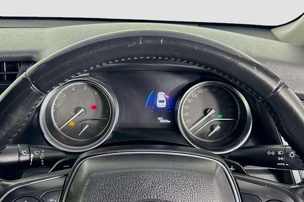 2019 Toyota Camry SX GSV70R