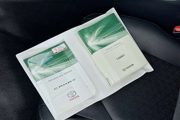 2019 Toyota Camry SX GSV70R