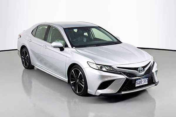 2019 Toyota Camry SX GSV70R