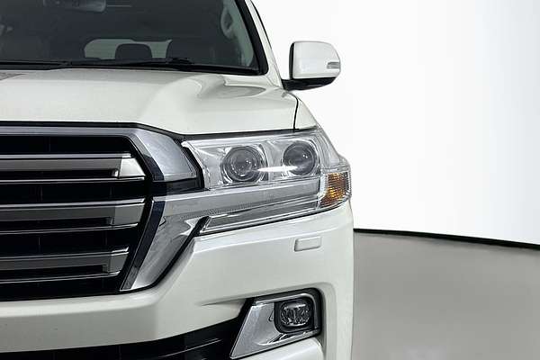 2021 Toyota Landcruiser Sahara VDJ200R