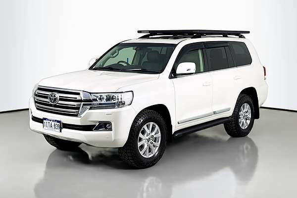 2021 Toyota Landcruiser Sahara VDJ200R
