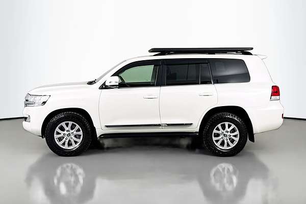 2021 Toyota Landcruiser Sahara VDJ200R