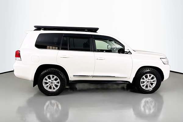 2021 Toyota Landcruiser Sahara VDJ200R