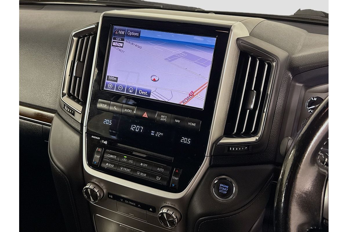 2021 Toyota Landcruiser Sahara VDJ200R