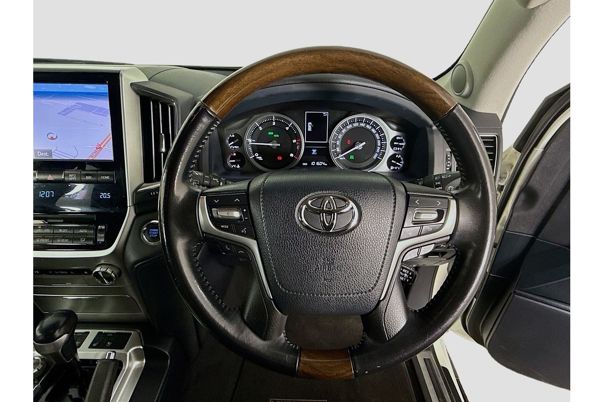 2021 Toyota Landcruiser Sahara VDJ200R