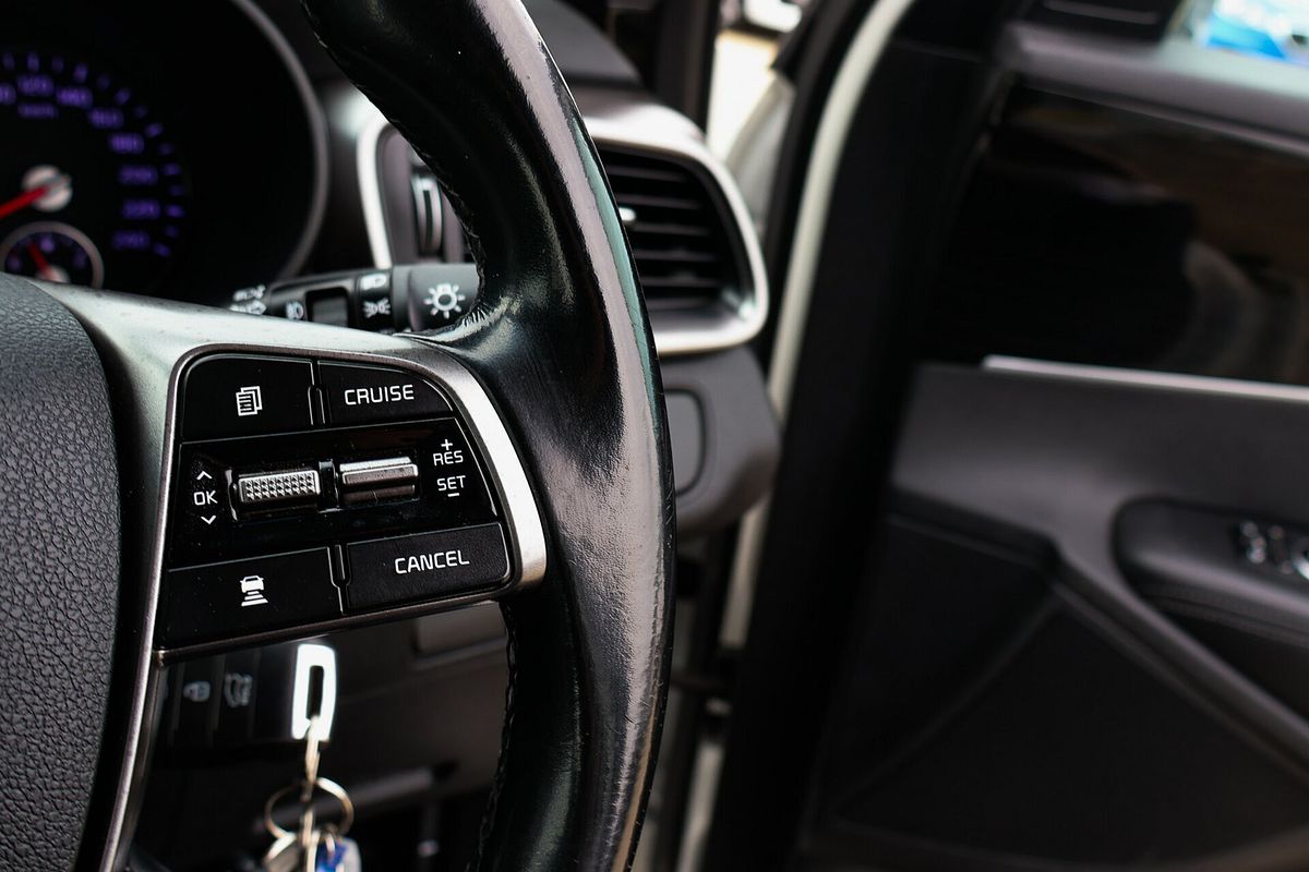 2020 Kia Sorento Si UM