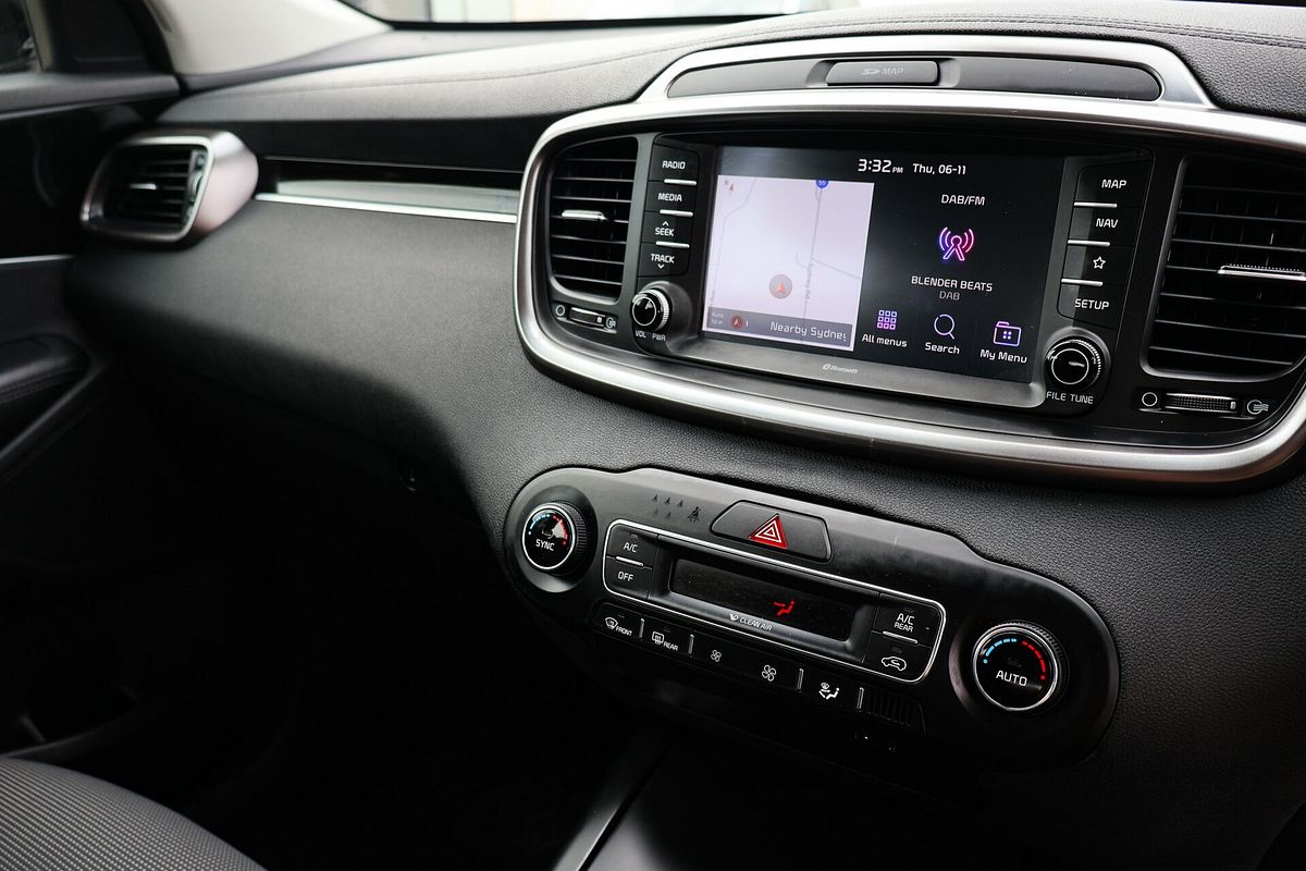 2020 Kia Sorento Si UM