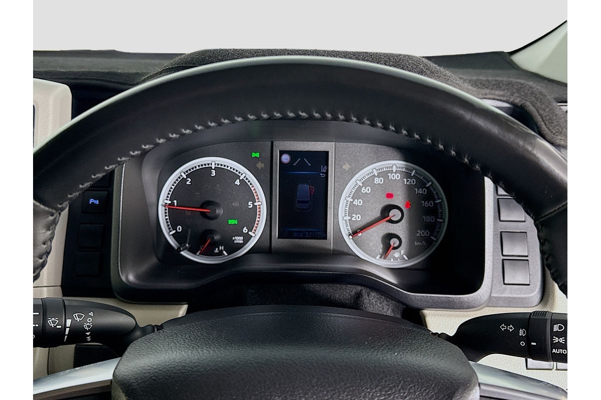 2022 Toyota Hiace GDH300R LWB