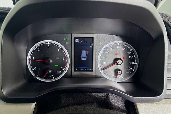 2022 Toyota Hiace GDH300R LWB