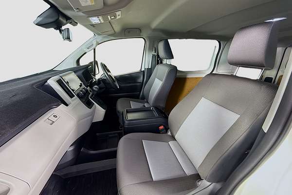2022 Toyota Hiace GDH300R LWB