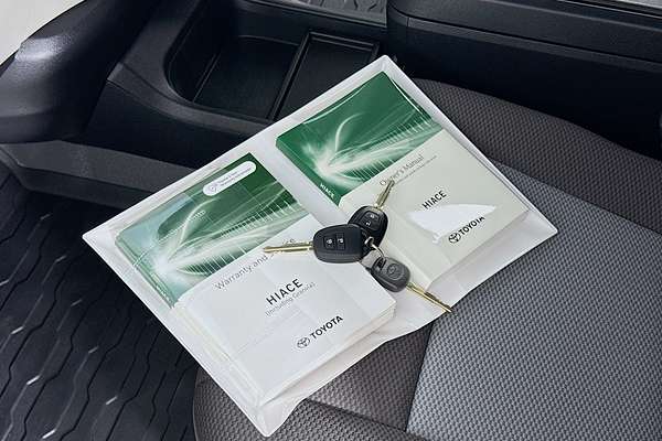 2022 Toyota Hiace GDH300R LWB