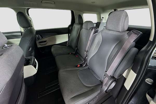 2022 Kia Carnival S KA4