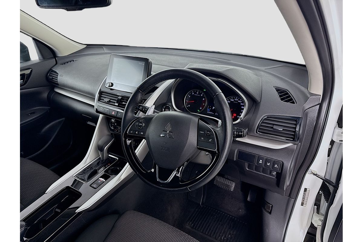 2024 Mitsubishi Eclipse Cross LS YB