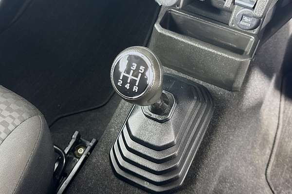 2023 Suzuki Jimny GLX GJ