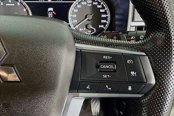 2024 Mitsubishi Outlander LS ZM