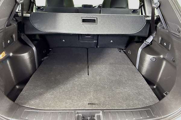 2024 Mitsubishi Outlander LS ZM