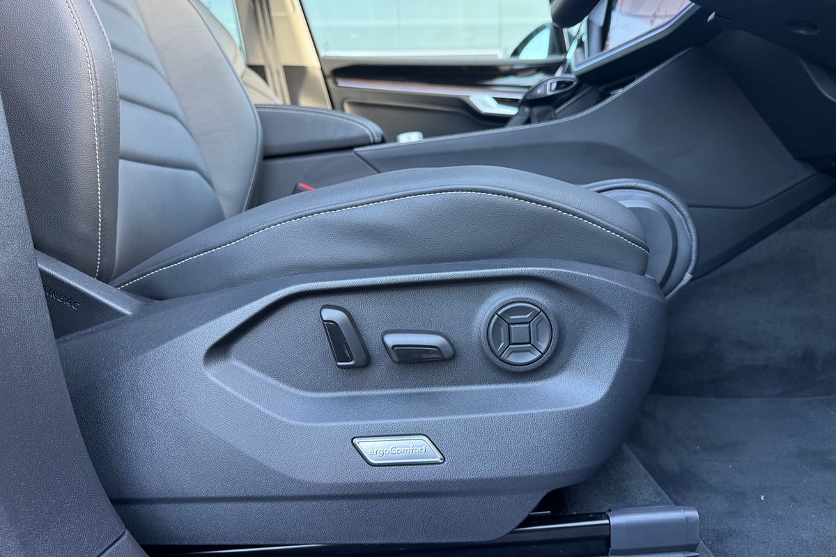 2024 Volkswagen Touareg 170TDI RC