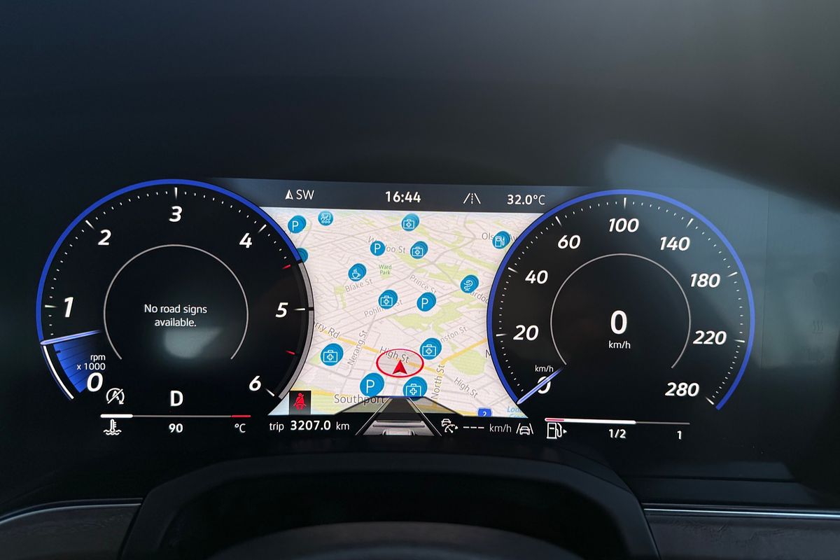 2024 Volkswagen Touareg 170TDI RC