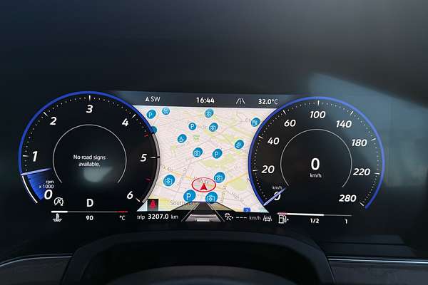 2024 Volkswagen Touareg 170TDI RC