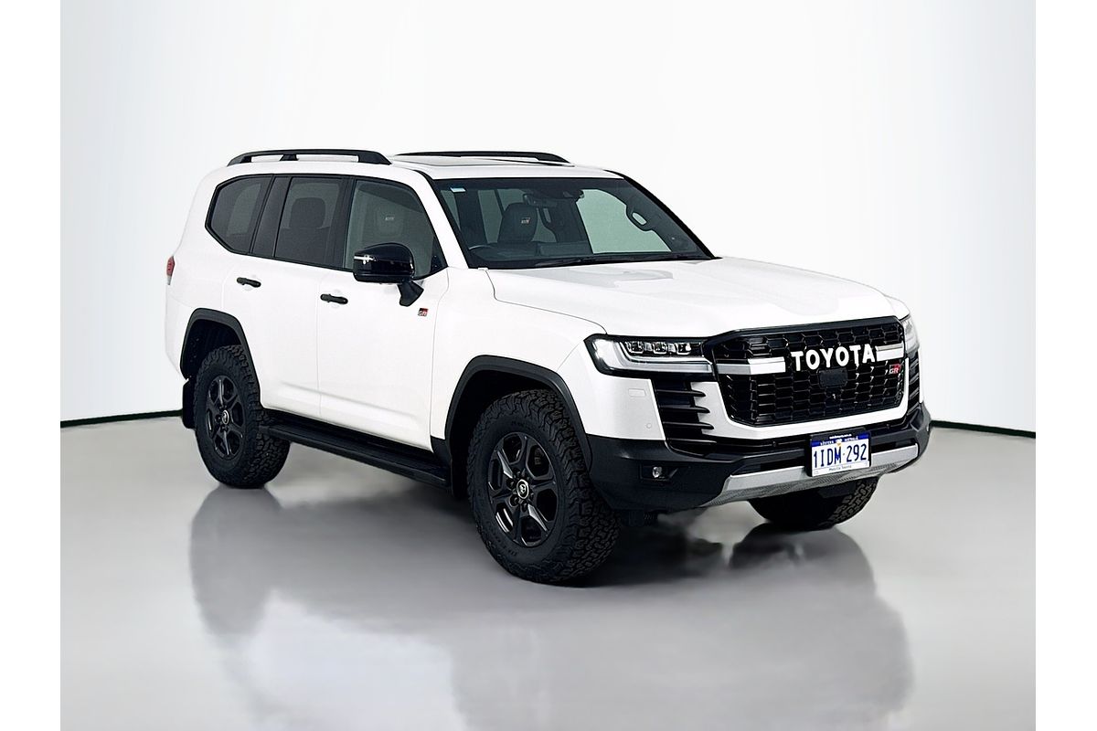 2024 Toyota Landcruiser GR Sport FJA300R