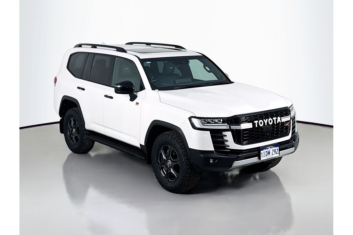 2024 Toyota Landcruiser GR Sport FJA300R