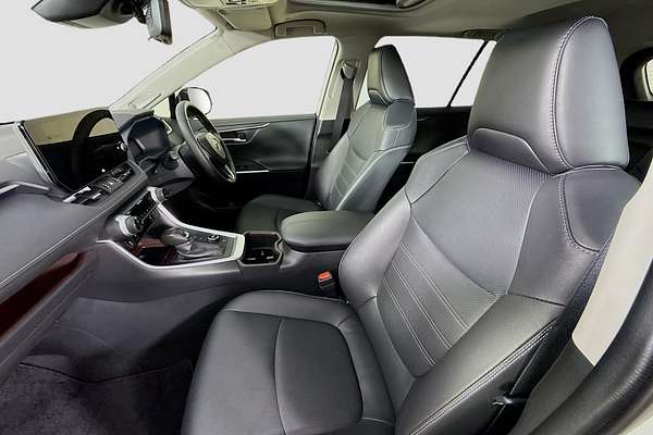 2025 Toyota RAV4 Cruiser AXAH54R