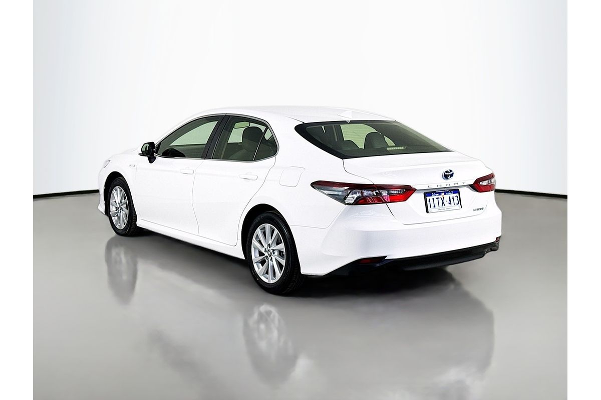 2021 Toyota Camry Ascent AXVH70R