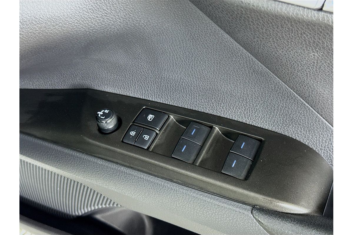 2021 Toyota Camry Ascent AXVH70R