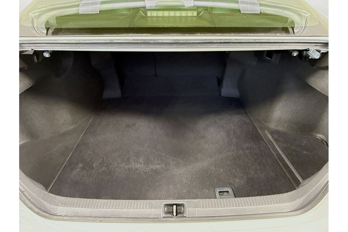 2021 Toyota Camry Ascent AXVH70R