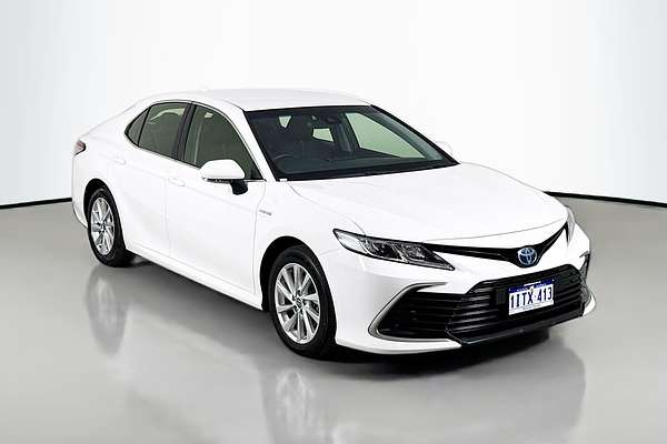 2021 Toyota Camry Ascent AXVH70R