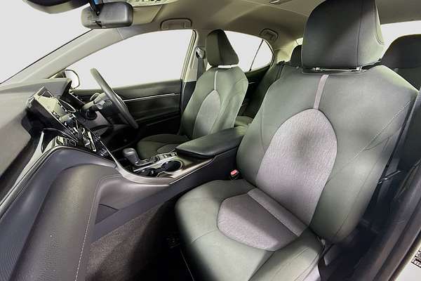 2021 Toyota Camry Ascent AXVH70R