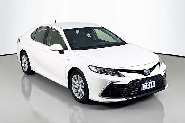 2021 Toyota Camry Ascent AXVH70R