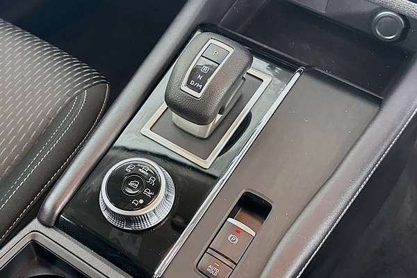 2024 Mitsubishi Outlander ES ZM