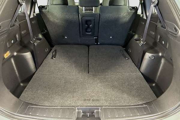 2024 Mitsubishi Outlander ES ZM