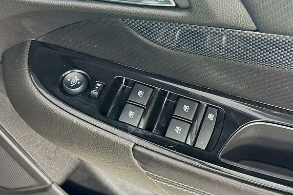 2013 Holden Commodore SV6 VF