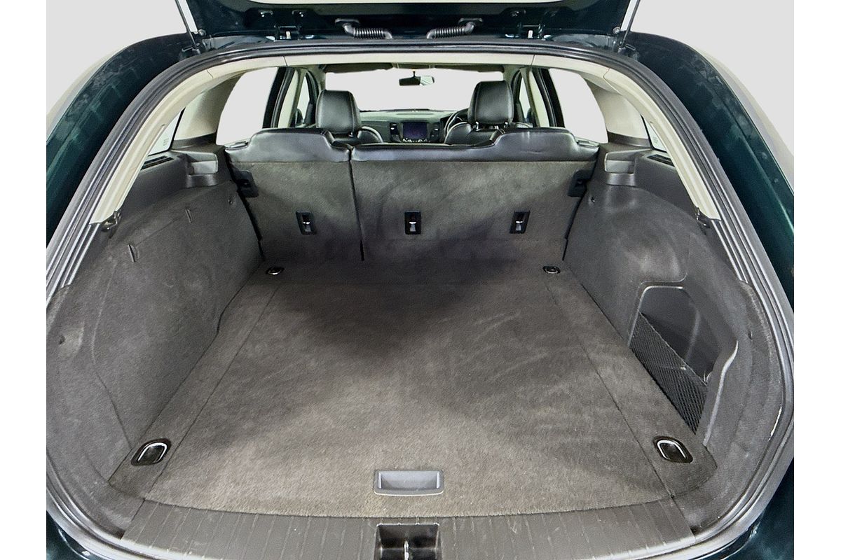 2013 Holden Commodore SV6 VF