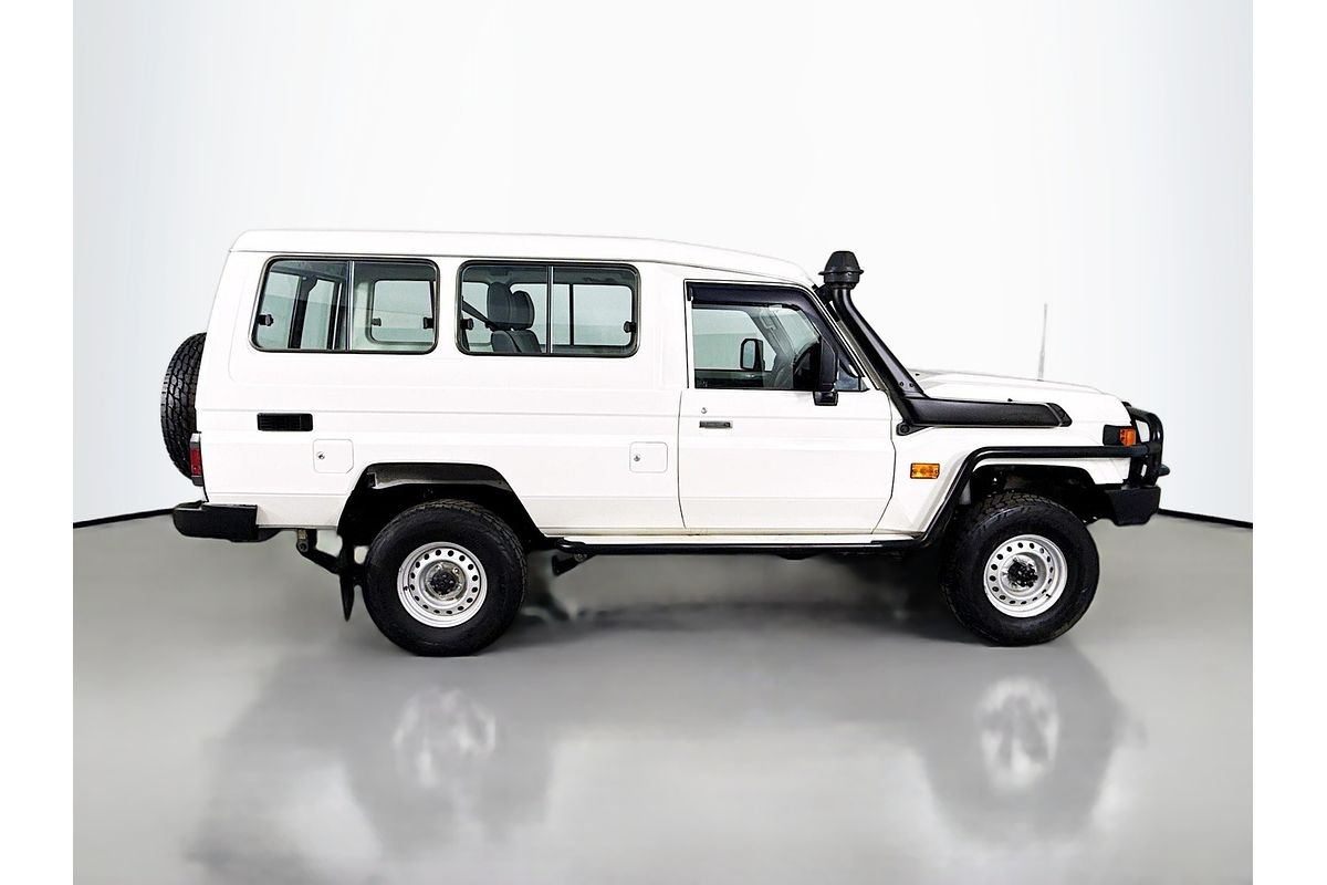 2023 Toyota Landcruiser GXL Troopcarrier VDJL78R