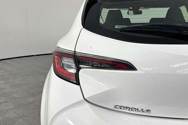 2022 Toyota Corolla Ascent Sport Hybrid ZWE219R