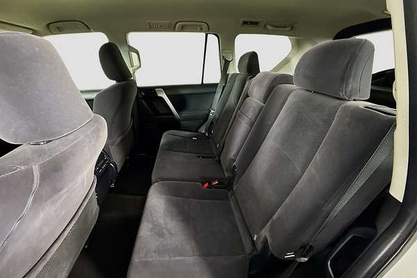 2017 Toyota Landcruiser Prado GXL GDJ150R